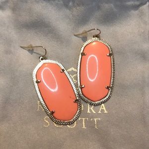 Kendra Scott Danielle’s - Coral/Gold